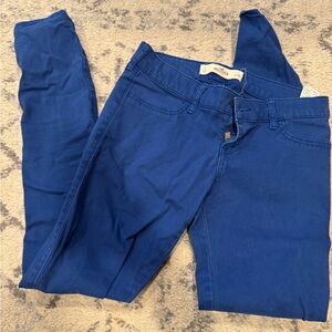 Hollister Women's Skinny Jeans - Vibrant Blue
